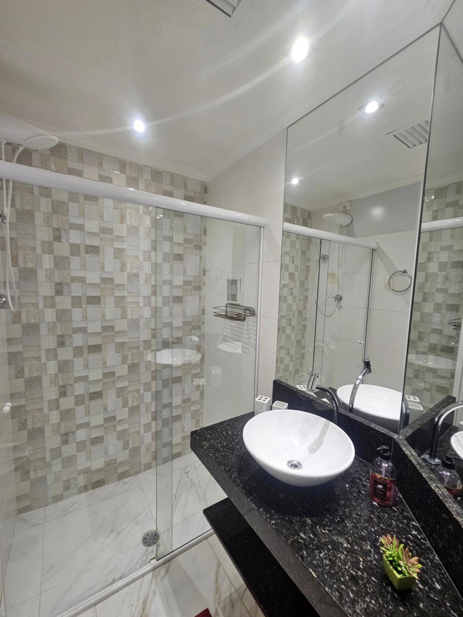 Capitania Varam Apartamento-Flat Com Piscina E Vista Mar Guaruja Pitangueiras Exterior photo
